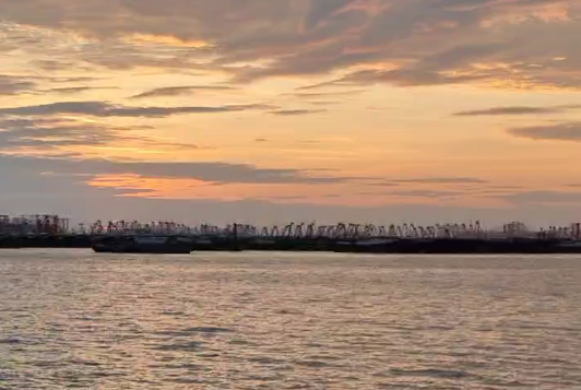 北海玉姐海钓捕鱼赶海