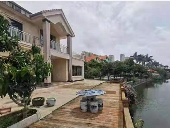 森海豪庭水系别墅，豪华装修，仅售665万