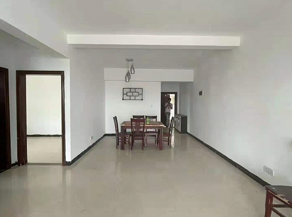 北海大道上海路交汇处（富美苑），首付3万买大2房