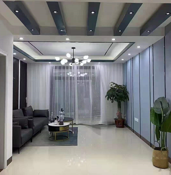 新大润发商圈新世纪大道南京路，3房2厅2卫125㎡