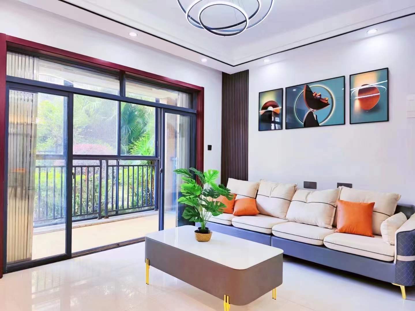 泰和苑4房2厅2卫,南北通透，双阳台,售价：75.8万