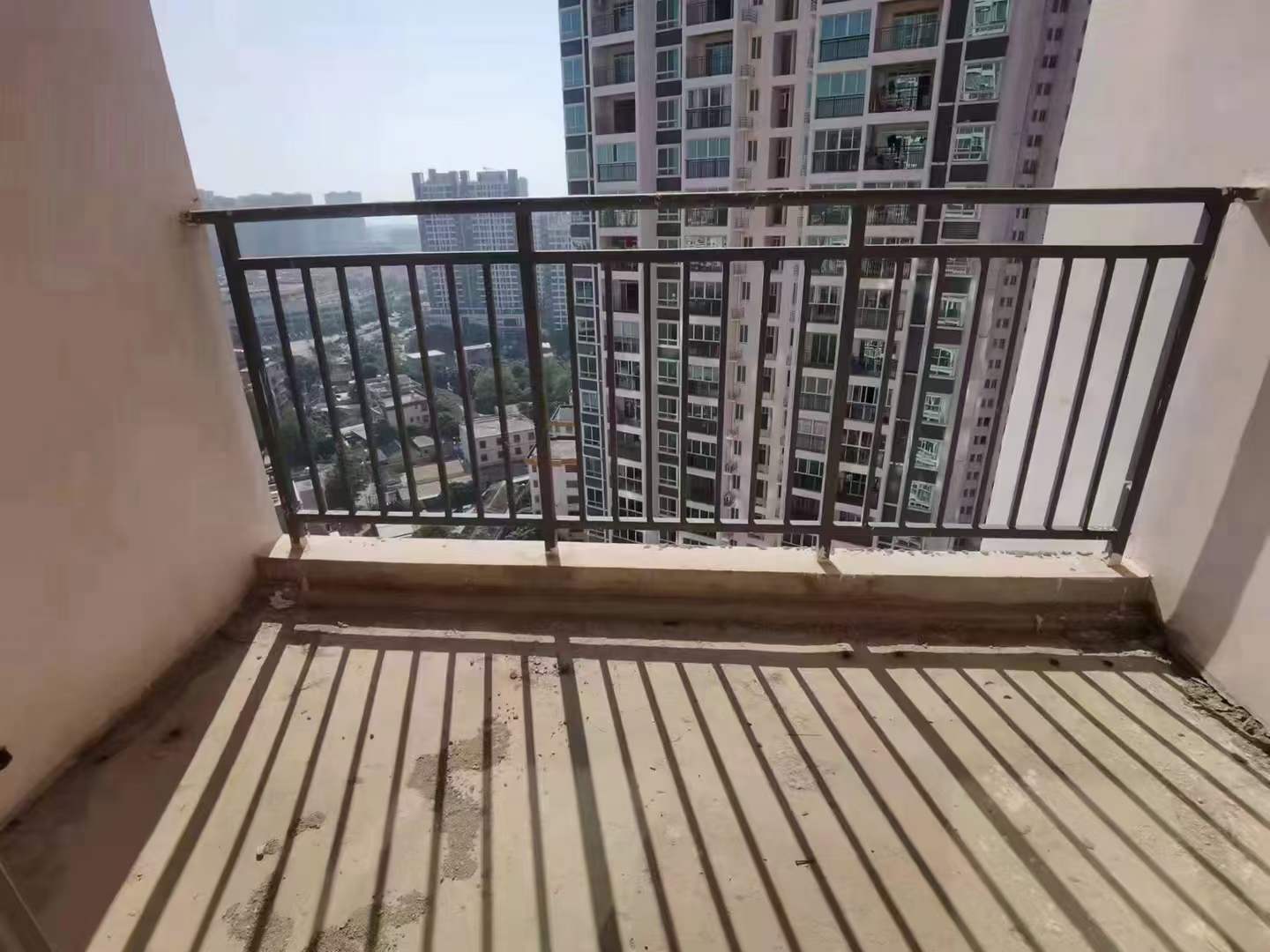 御海澜庭高端小区，亏本57.8万急售急售