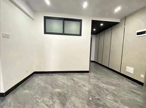 华一红树林:高端楼盘，电梯17楼，正规大5房2厅2卫，122.97平米+28